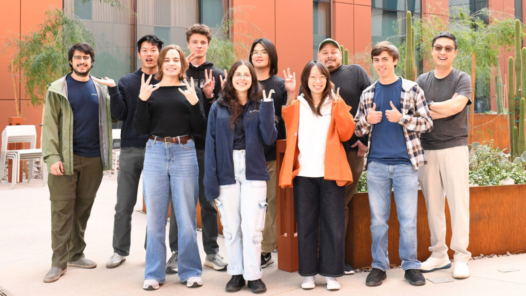 Professor Xin Xu and students