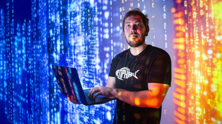 A portrait of Wil Gibbs