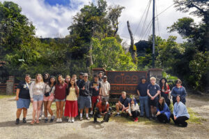 students in Costa Rica